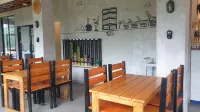 Inn De' Lopi & Cafe Hôtels à : Kesu