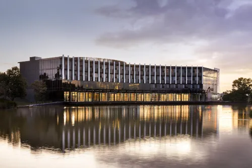 Punthill Caroline Springs Hotels in Melton