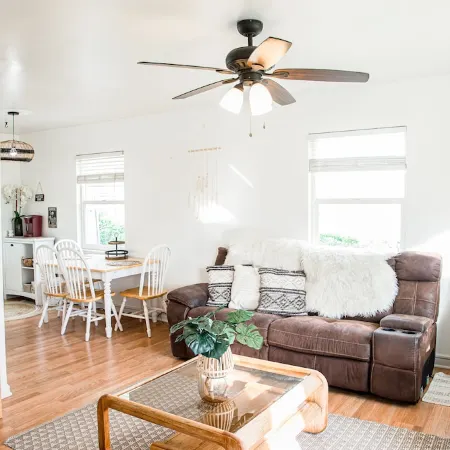 Cozy 4Br Home – Two Living Spaces & Great Access