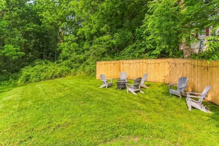 Near Lanc Attractions + Toy Room