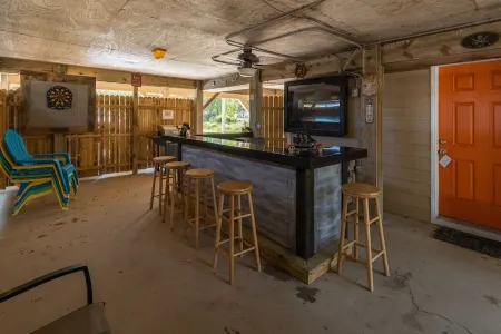 4 Bedroom in Duck - Almost Oceanfront - Awesome views