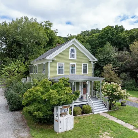 Pet-Friendly Getaway in Historic East Haddam Home