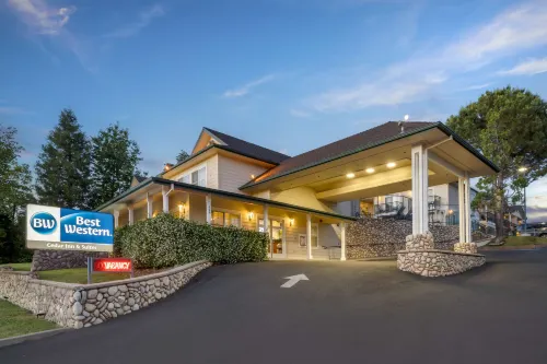 Best Western Cedar Inn  Suites