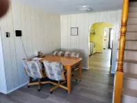 Cozy 3 bedroom cabin 30 minutes from Steamboat Springs, Stagecoach Reservoir.