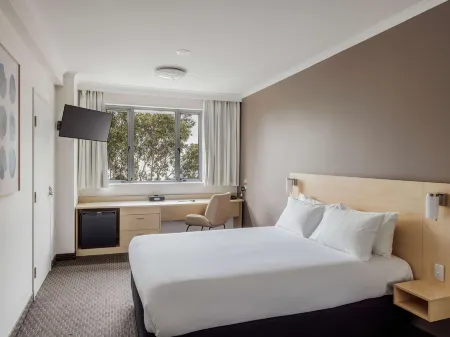Ibis Sydney Olympic Park Отели в г. Lidcombe