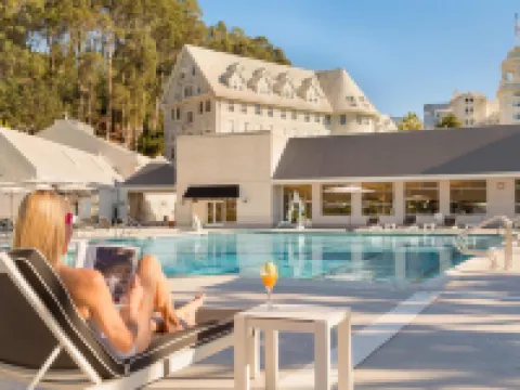 แคลร์มอนต์ รีสอร์ต & คลับ โรงแรมในโอ๊คแลนด์