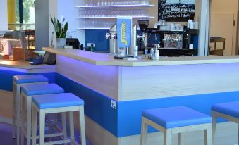 Turmol Hotel