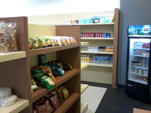 Save Hotel Öffentliche Flächen Photos