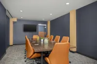 Hotel Westport Kansas City, Tapestry Collection by Hilton - Wifi