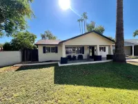 Arcadia oasis Heated Pool