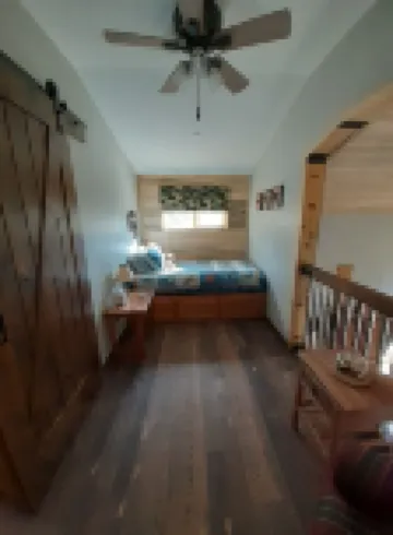 Rustic cabin in the Shaver/Huntington lake area