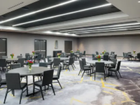 テンポ バイ ヒルトン レイリー ダウンタウン ローリーのホテル