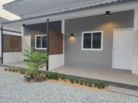 Wae Phak Stay Hostel@Khok Kloi - Mountain view