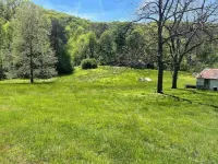 Cozy Country Home for all ATV Riders! Direct Access to Tackett and Royal Blue! Hotels in Campbell County