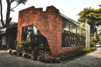 Tendean Residence