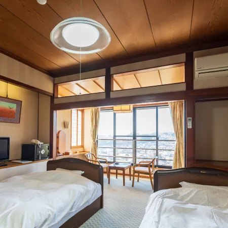 Tenku-No-Shiro Sangitei-Honkan