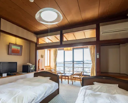 天空の城 三宜亭本館 飯田のホテル