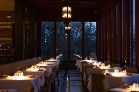 The Albion Summit Отели рядом с достопримечательностью «Нокия Белл Лабс»