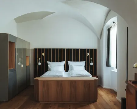 Arthotel Lasserhaus Hotels in Brixen