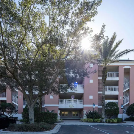 3BR Family Apartment for 8 Peaceful Residential Retreat