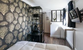 Arome Hotel