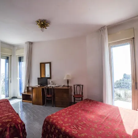 Hotel Isola Bella