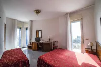 Hotel Isola Bella Hotel in zona Mendolia Beach Club