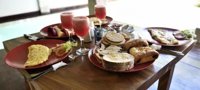 Villa Cantika Resort Hotels near Sendang Gile Waterfall