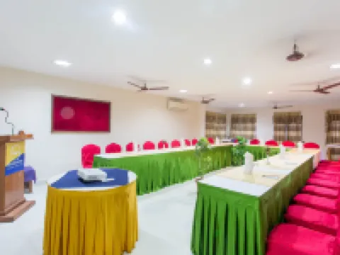 Siddhartha Resort, Chisapani Hotels in Lamki Chuha