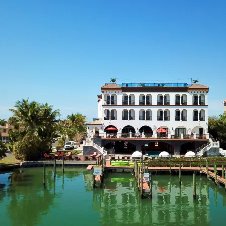 The Hotel Zamora