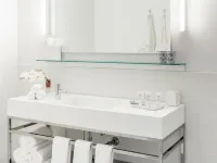 The Chicago Hotel Collection - Ambassador Gold Coast Hotels near Steppenwolf Theatre