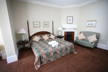 Darcy's Hotel