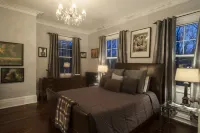Gardner Farm Inn Hotels in Troy