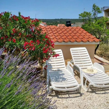 Apartments Vala