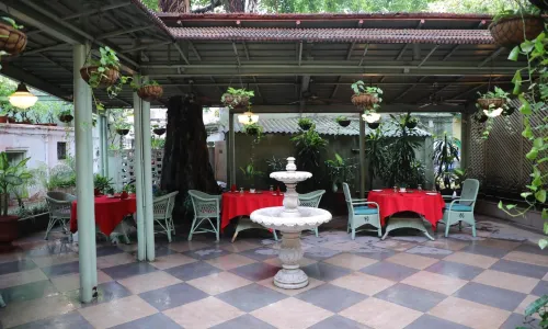 The Elgin Fairlawn, Kolkata