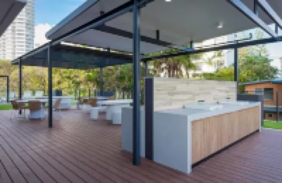 Luxury 3 Bedroom Ocean View Apartment