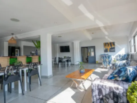 Anew Hotel & Convention Centre or Tambo Johannesburg Hotels in Benoni