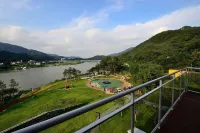 Midas Hotel & Resort - Romantic