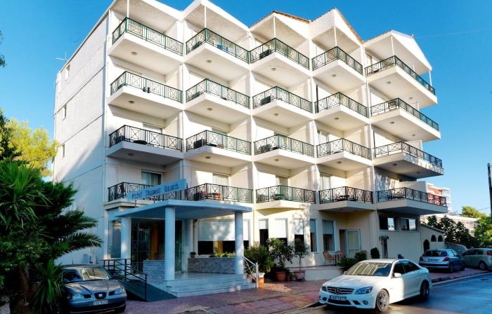 Thomas Beach Hotel
