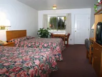 Dude & Roundup Hotels in West Yellowstone