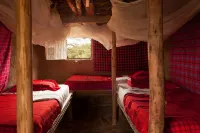 Maji Moto Maasai Cultural Camp Hôtels à : 
