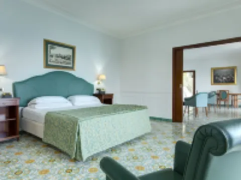 Lloyd's Baia Hotel Hotels in Salerno