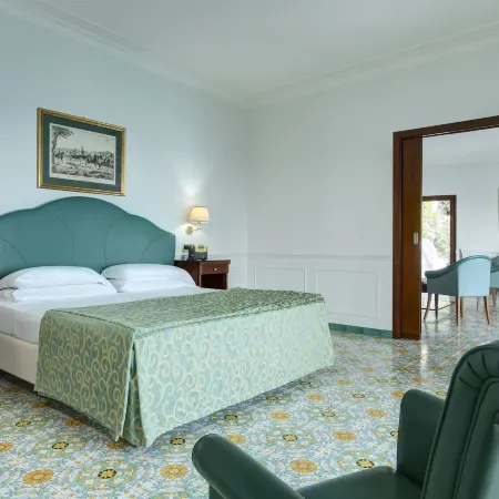 Lloyd's Baia Hotel