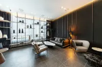 The Mains Hotel