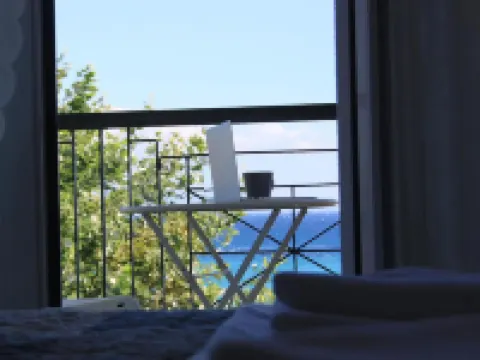 Penthouse & Apartments by the Sea Airport Airstay Hoteles en Spata-Artemida