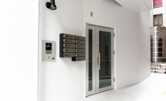 Good Life Apartment