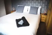 Sandyhill Guest House Hotels in Saundersfoot