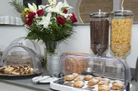 Zannis Hotel - servizio colazione