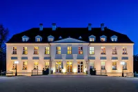 Schloss Rattey - Inselmühle Usedom GmbH Hotels in der Nähe von Insel im Dreetzsee