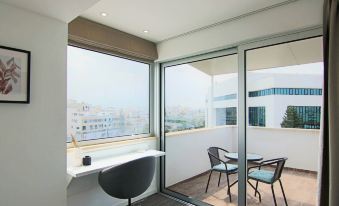 Phaedrus Living: Luxury Suite Nicosia 507